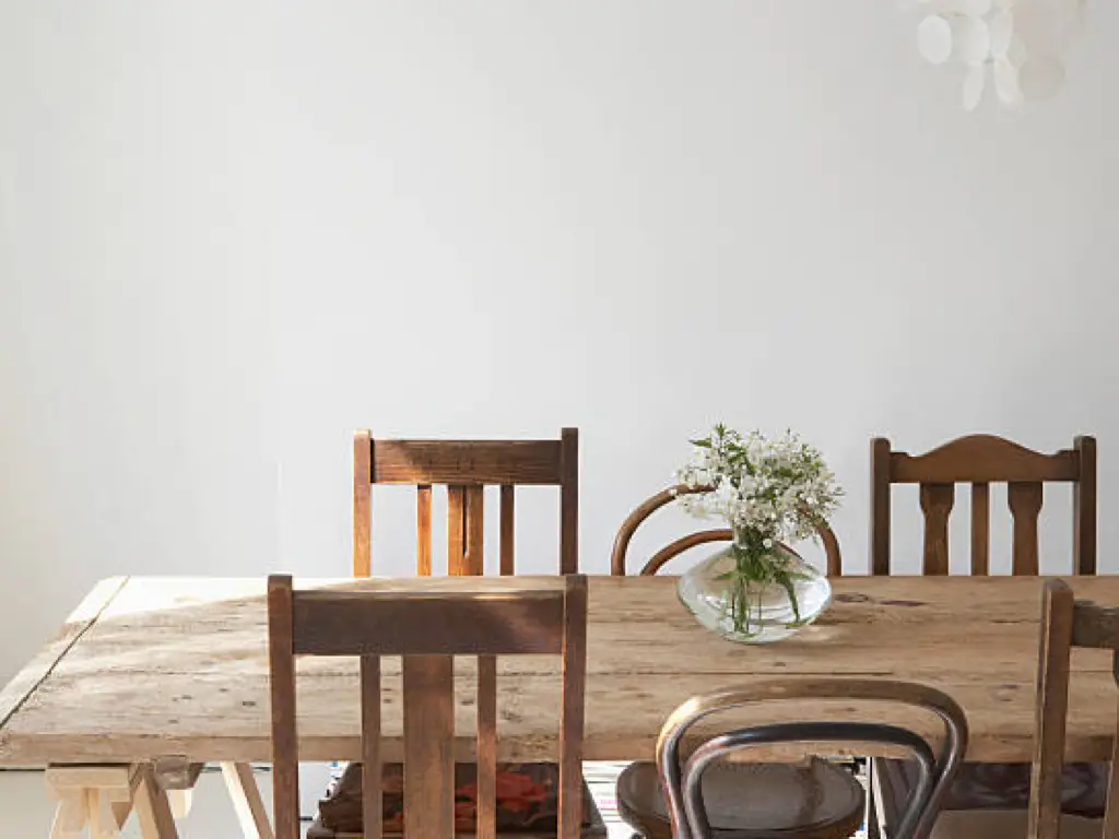 how to clean wood furniture 2