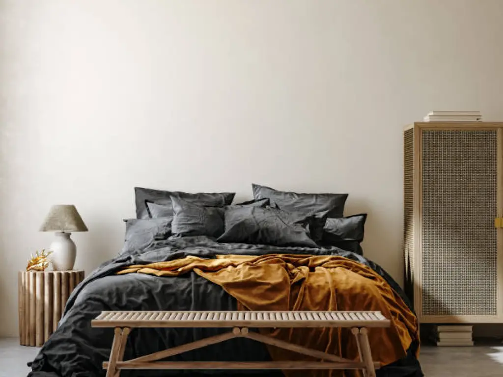 nightstand decor 5